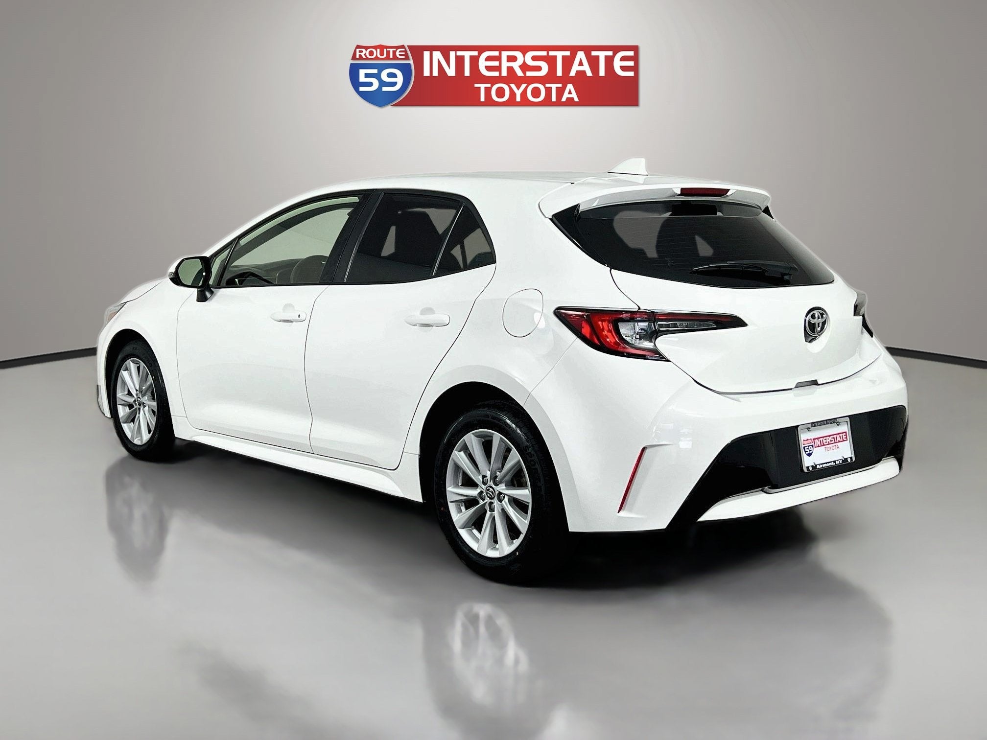 2024 Toyota Corolla Hatchback SE