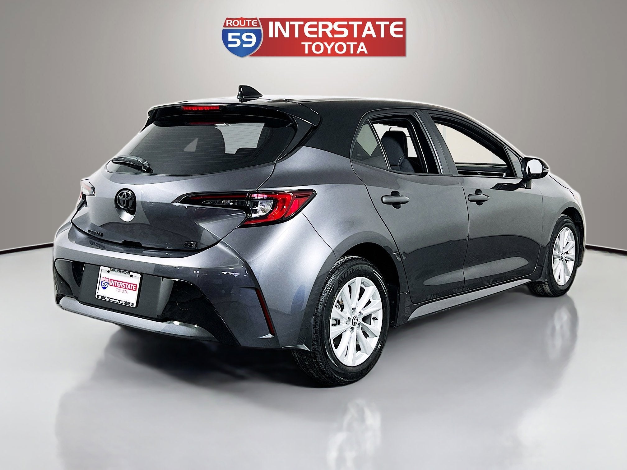 2023 Toyota Corolla Hatchback SE