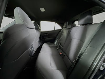 2025 Toyota Corolla Hatchback SE