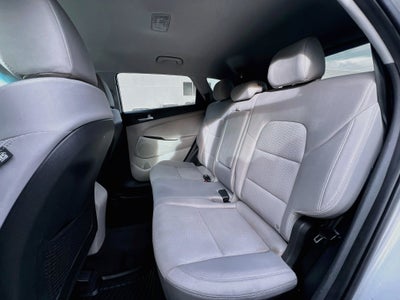 2021 Hyundai Tucson SE