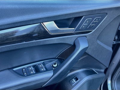 2019 Audi Q5 Premium Plus