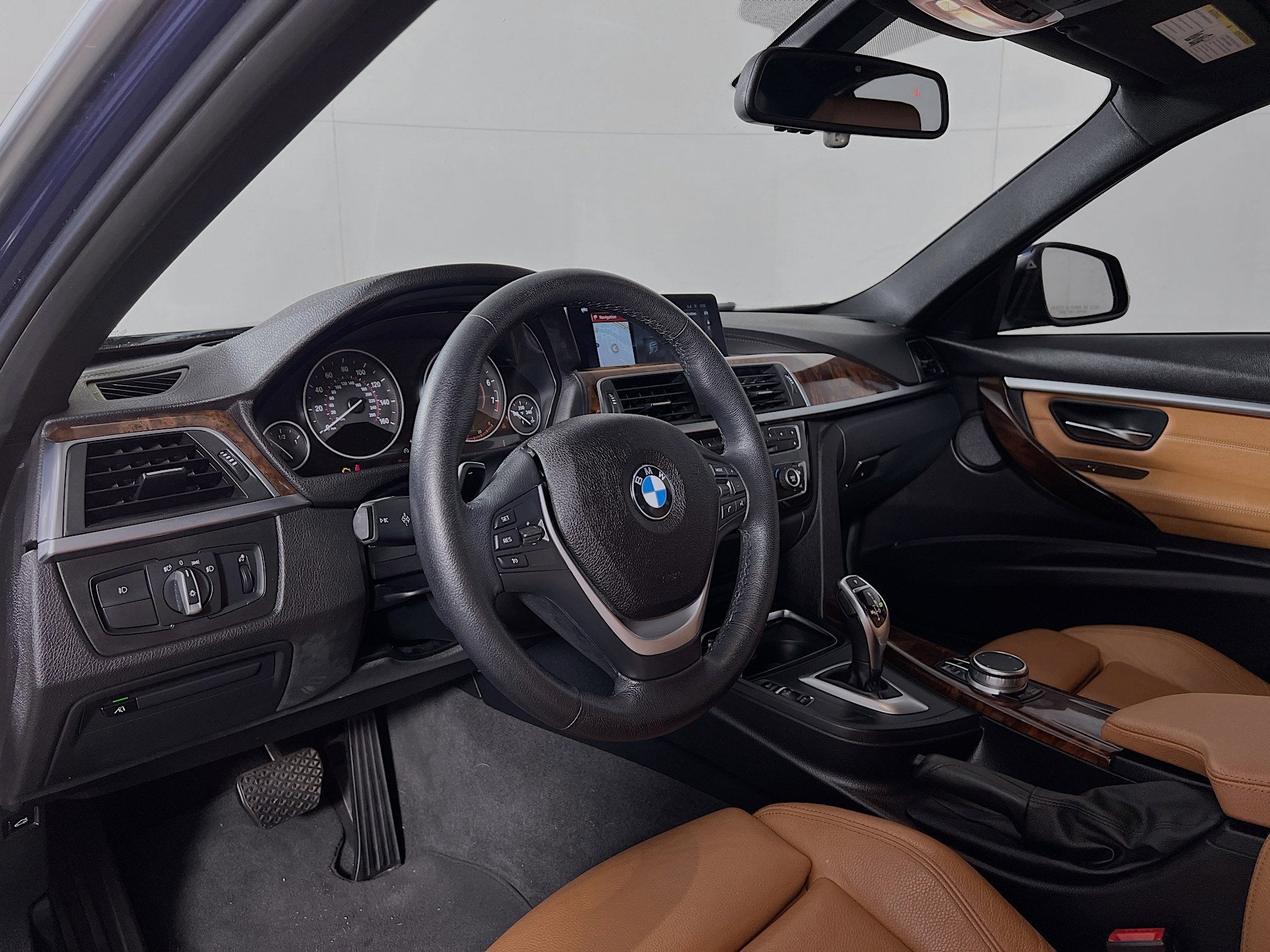 2018 BMW 3 Series 330i xDrive