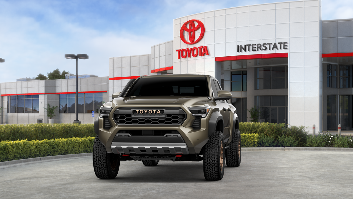 2025 Toyota Tacoma i-FORCE MAX Tacoma Trailhunter