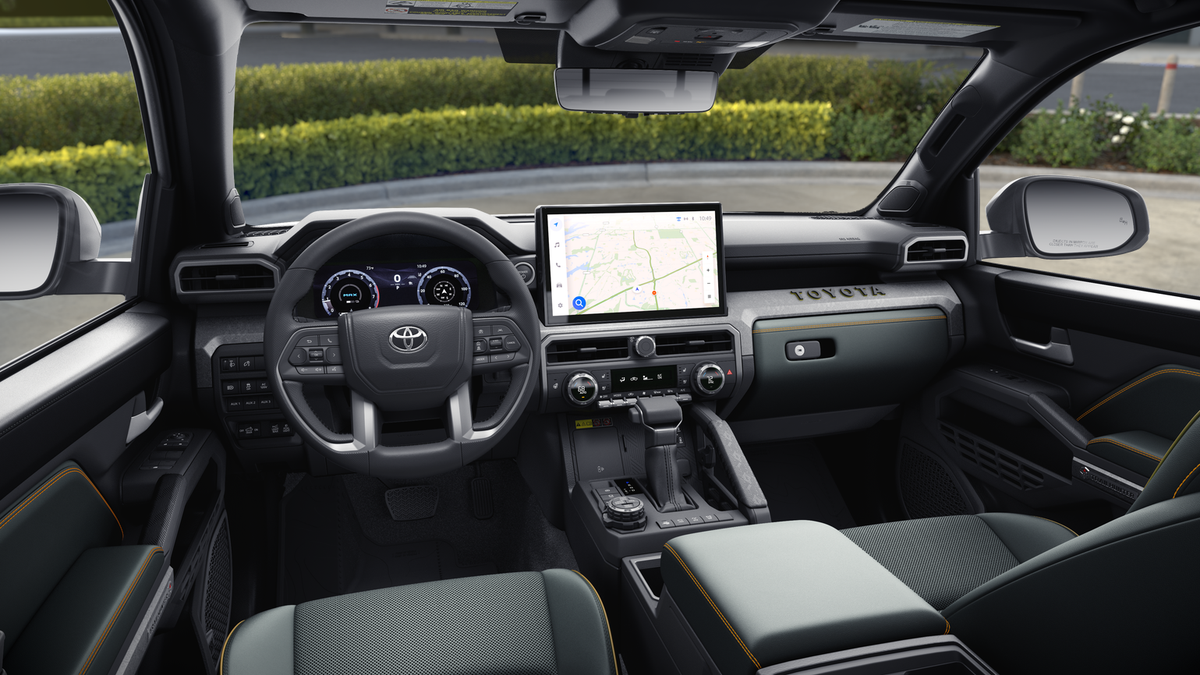 2025 Toyota Tacoma i-FORCE MAX Tacoma Trailhunter