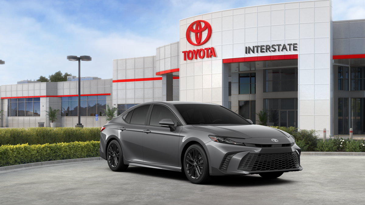 2026 Toyota Camry SE AWD