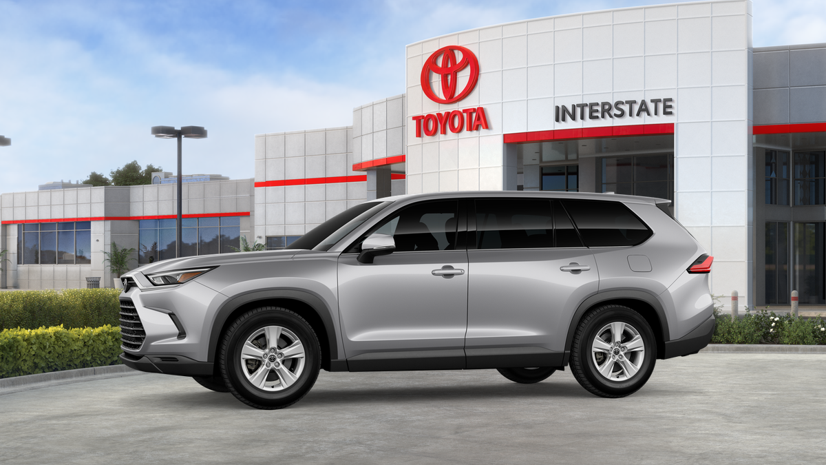 2026 Toyota Grand Highlander LE