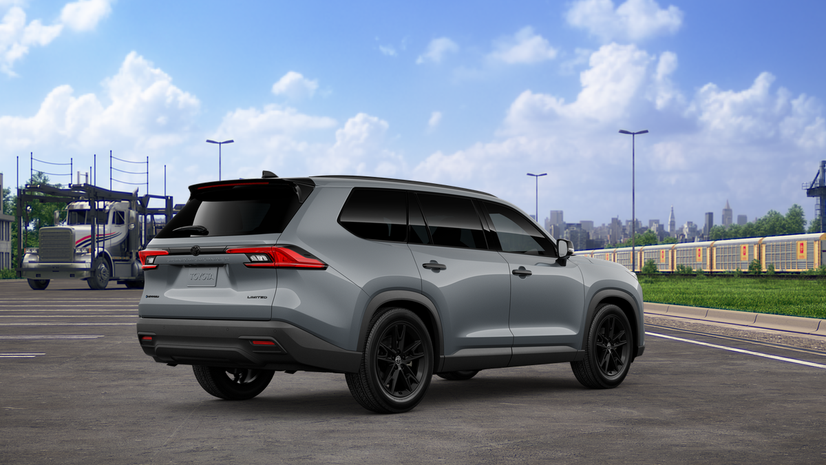 2025 Toyota Grand Highlander Hybrid Nightshade