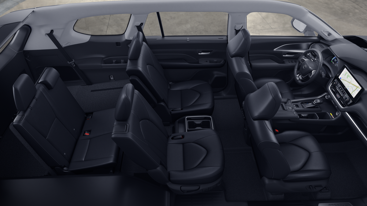 2025 Toyota Grand Highlander Hybrid Nightshade