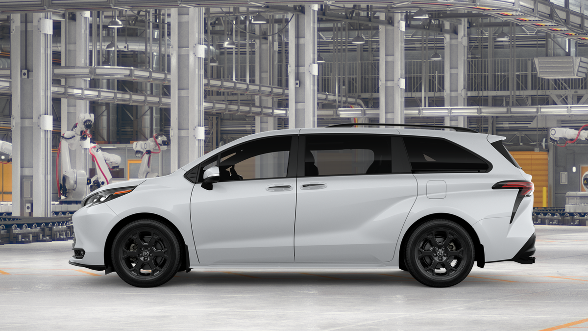 2026 Toyota Sienna Woodland Edition