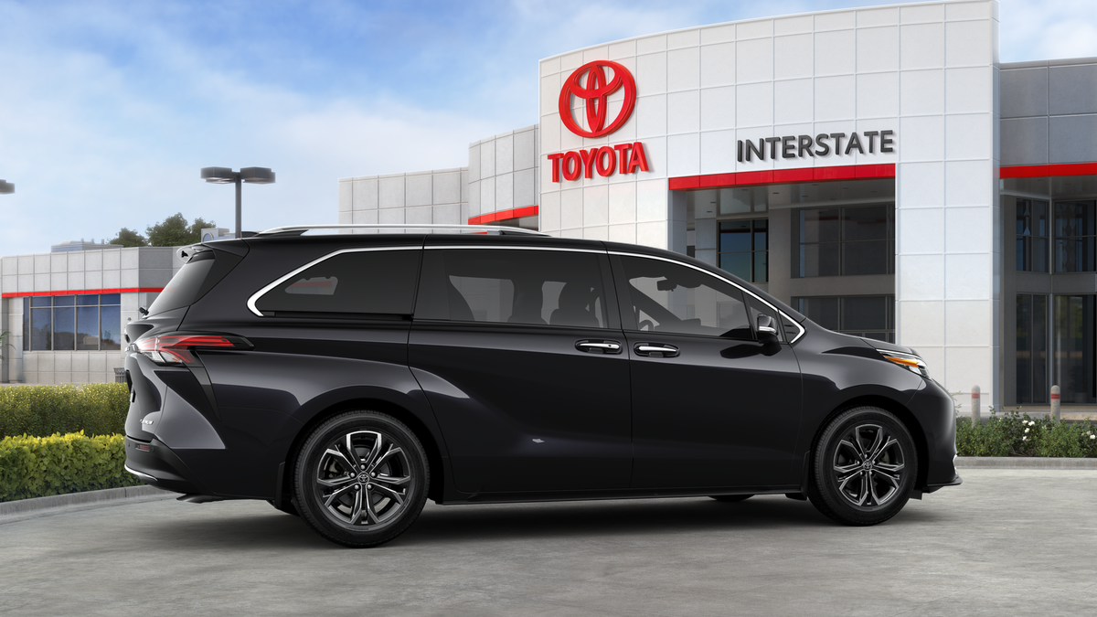 2025 Toyota Sienna Platinum