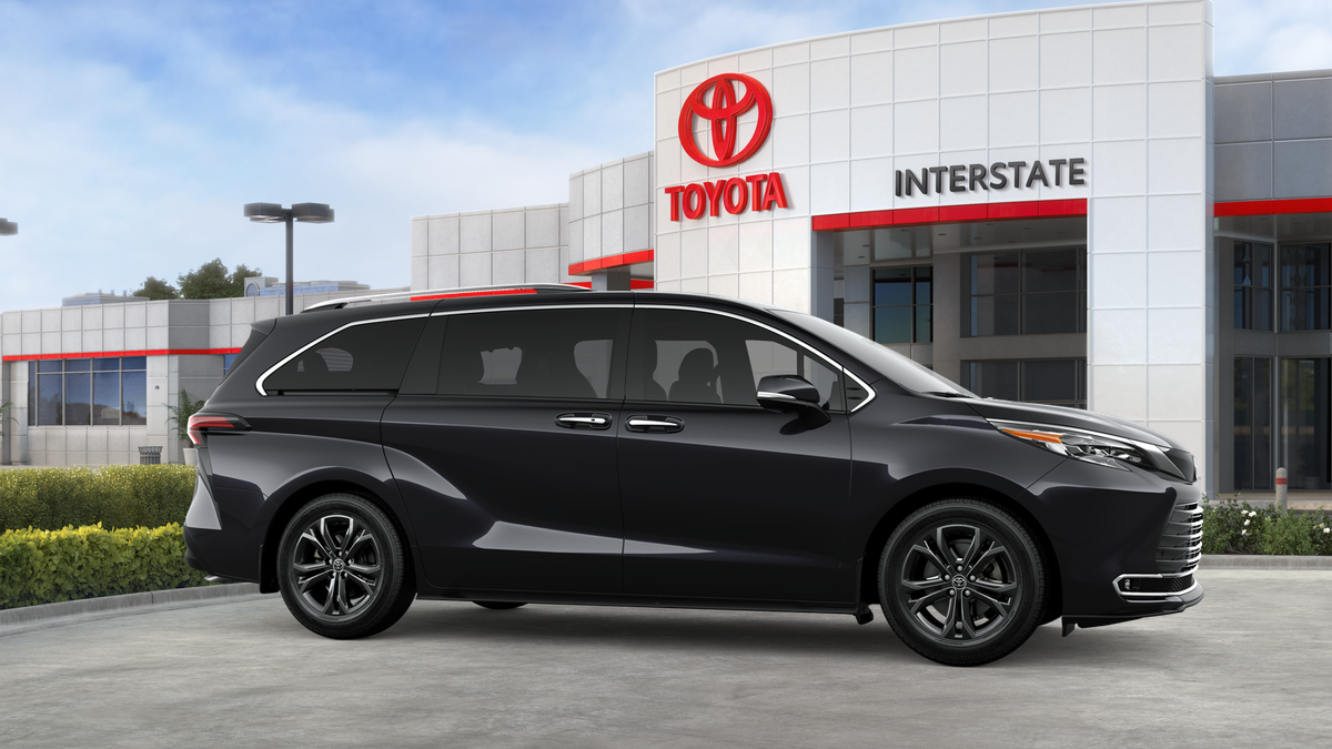 2025 Toyota Sienna Platinum