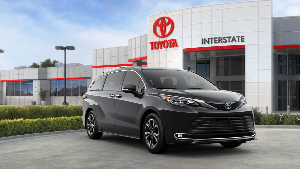 2025 Toyota Sienna Platinum