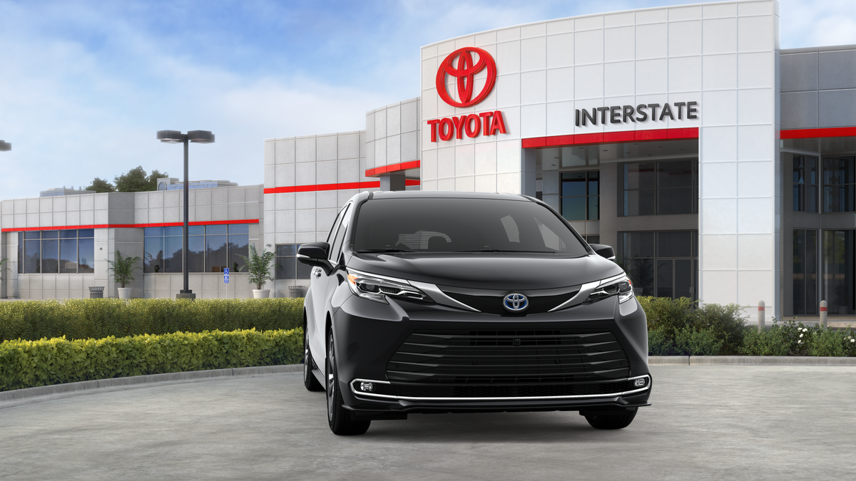 2025 Toyota Sienna Platinum