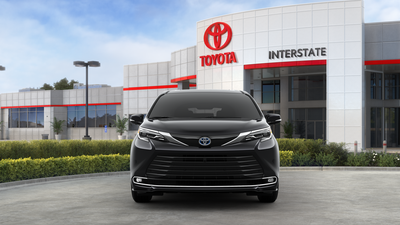 2025 Toyota Sienna Platinum