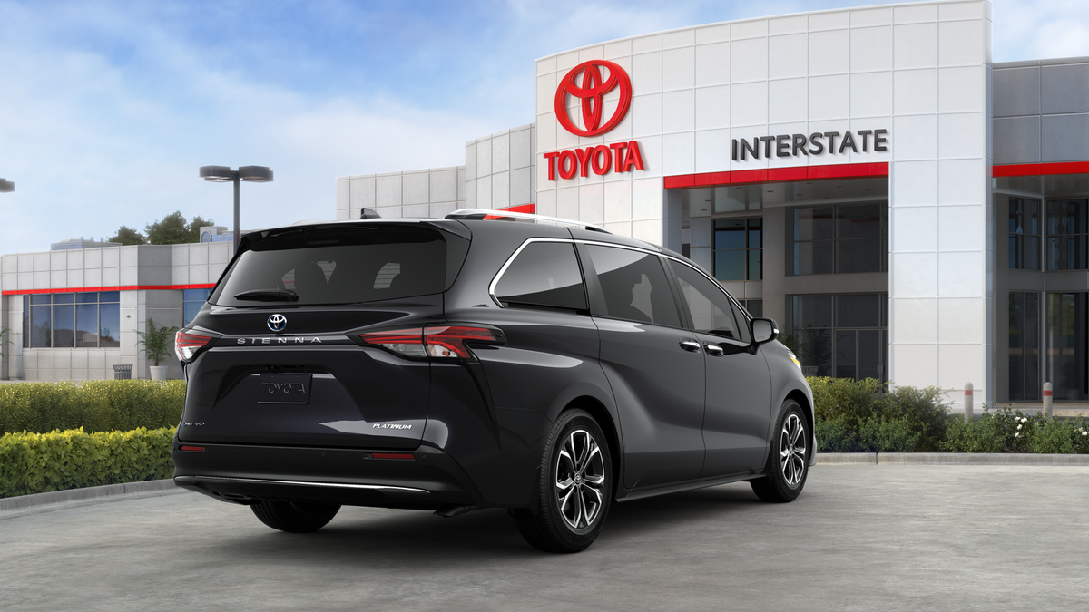 2025 Toyota Sienna Platinum