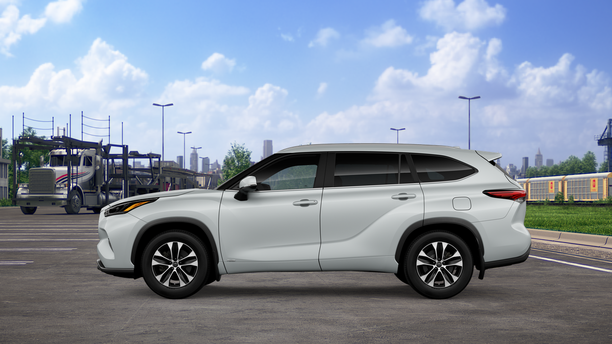 2026 Toyota Highlander Hybrid XLE