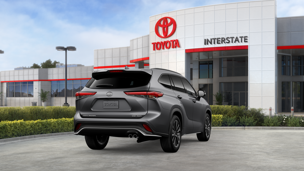 2026 Toyota Highlander XSE
