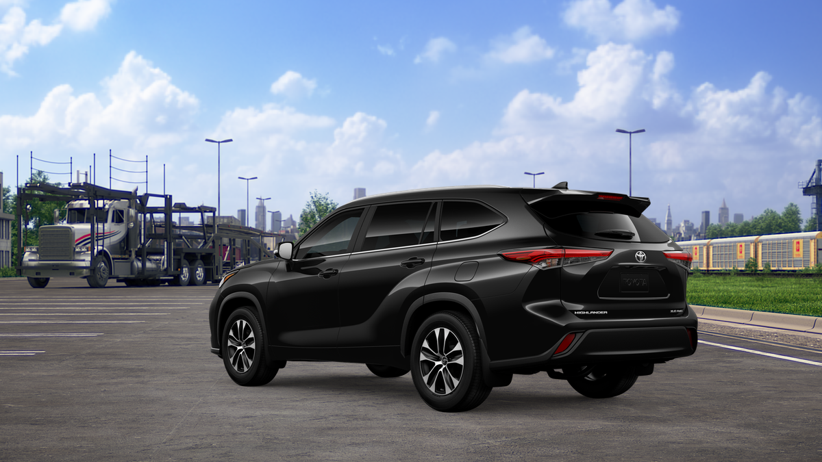 2026 Toyota Highlander XLE