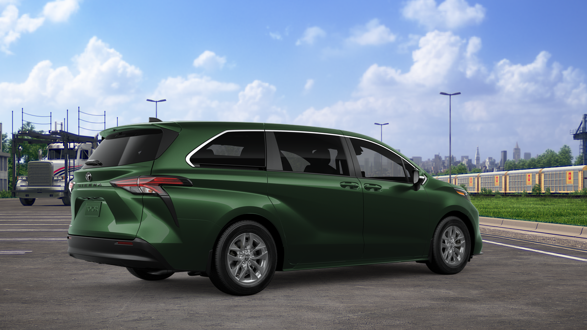 2026 Toyota Sienna LE