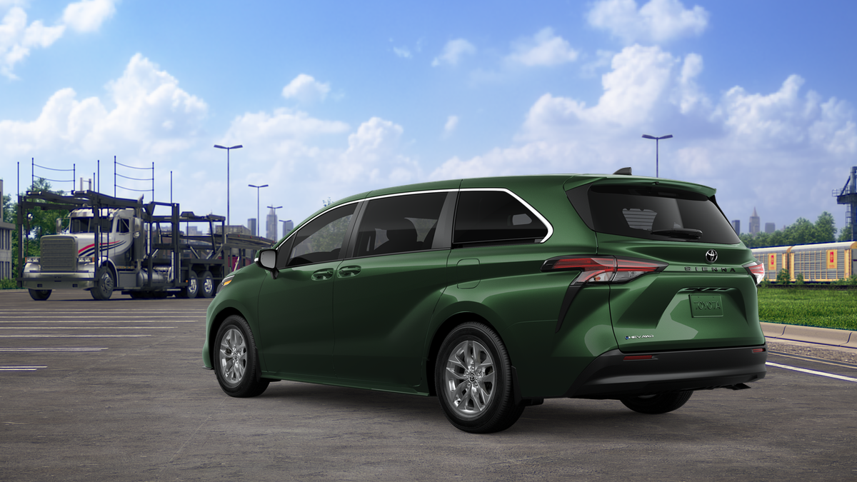 2026 Toyota Sienna LE