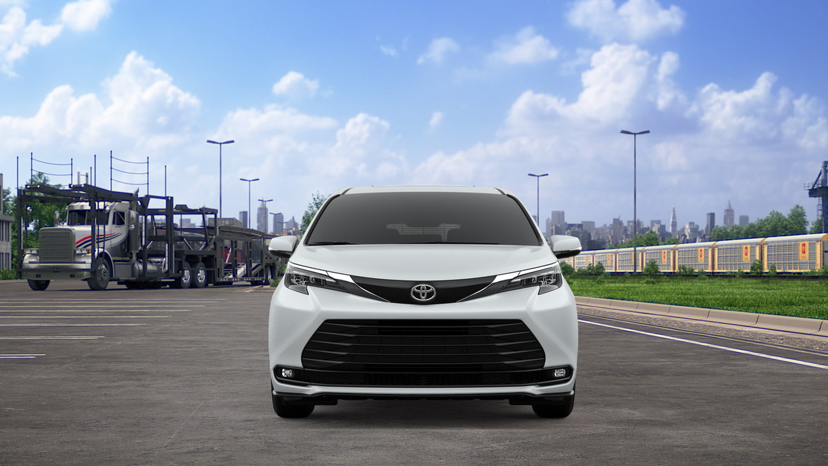 2026 Toyota Sienna XLE