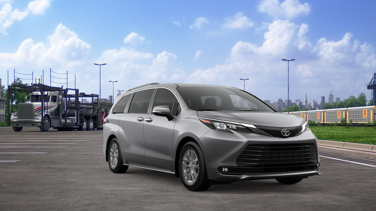 2026 Toyota Sienna XLE
