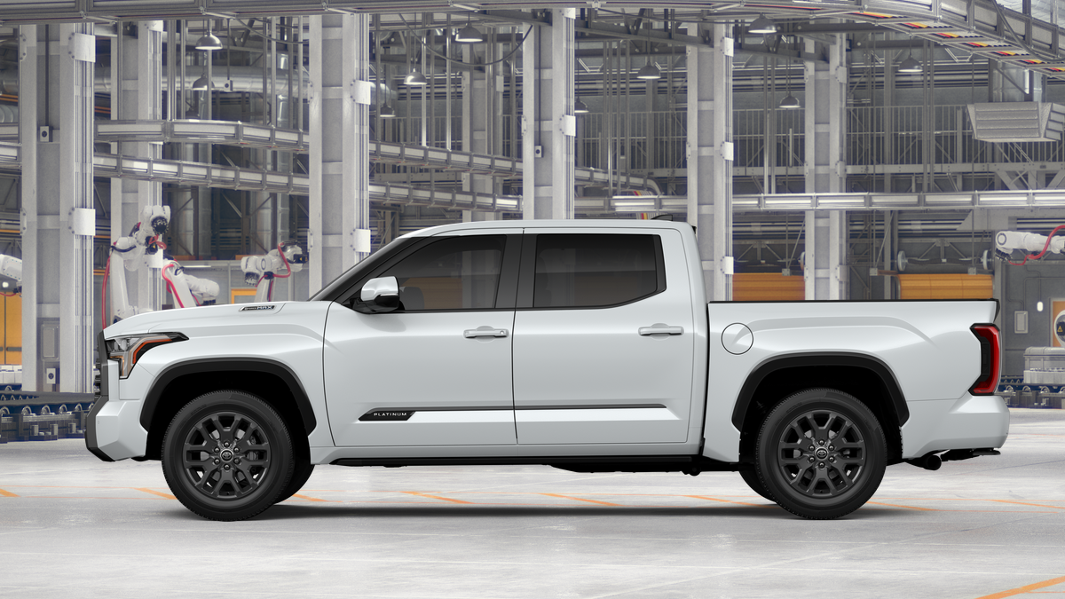 2026 Toyota Tundra i-FORCE MAX Tundra Platinum