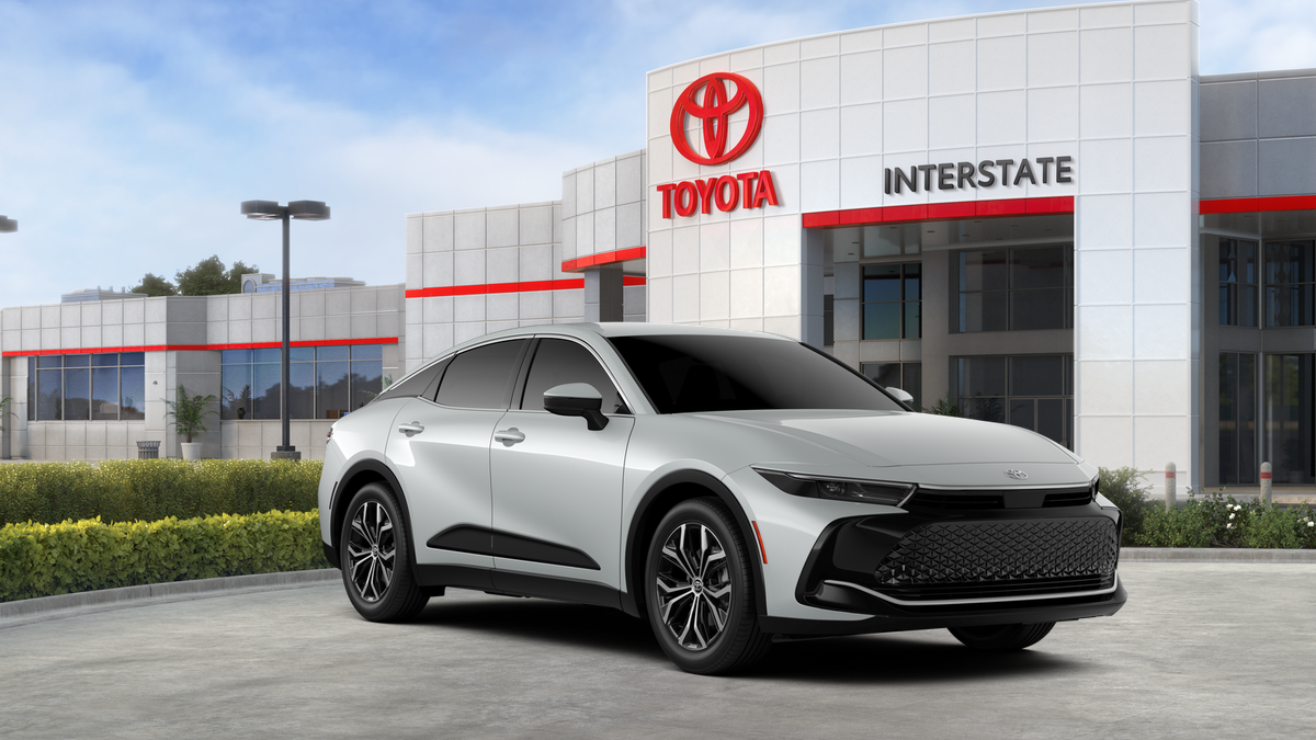 2026 Toyota Toyota Crown XLE