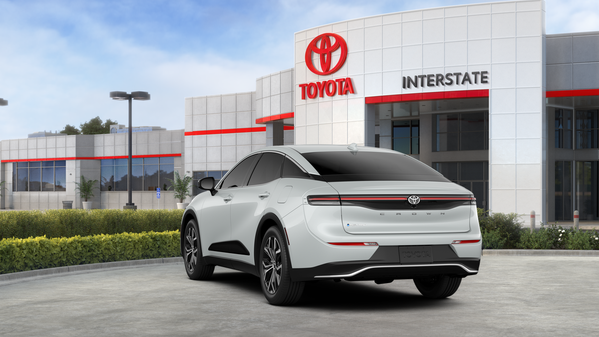 2026 Toyota Toyota Crown XLE