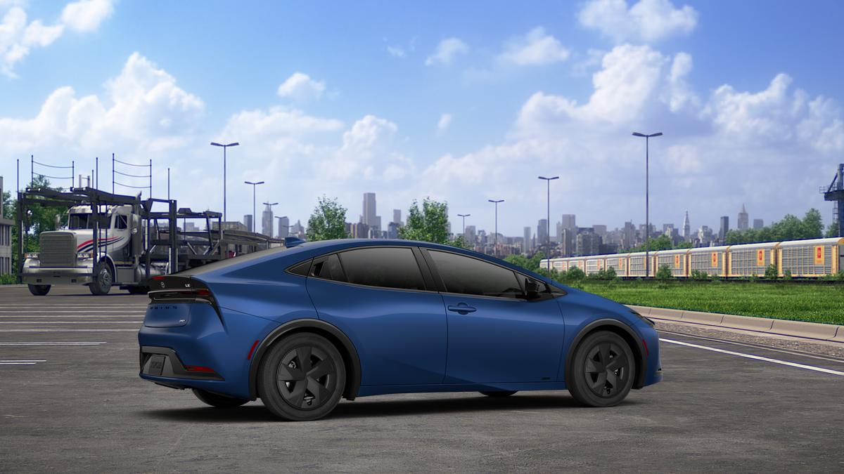 2027 Toyota Prius LE AWD