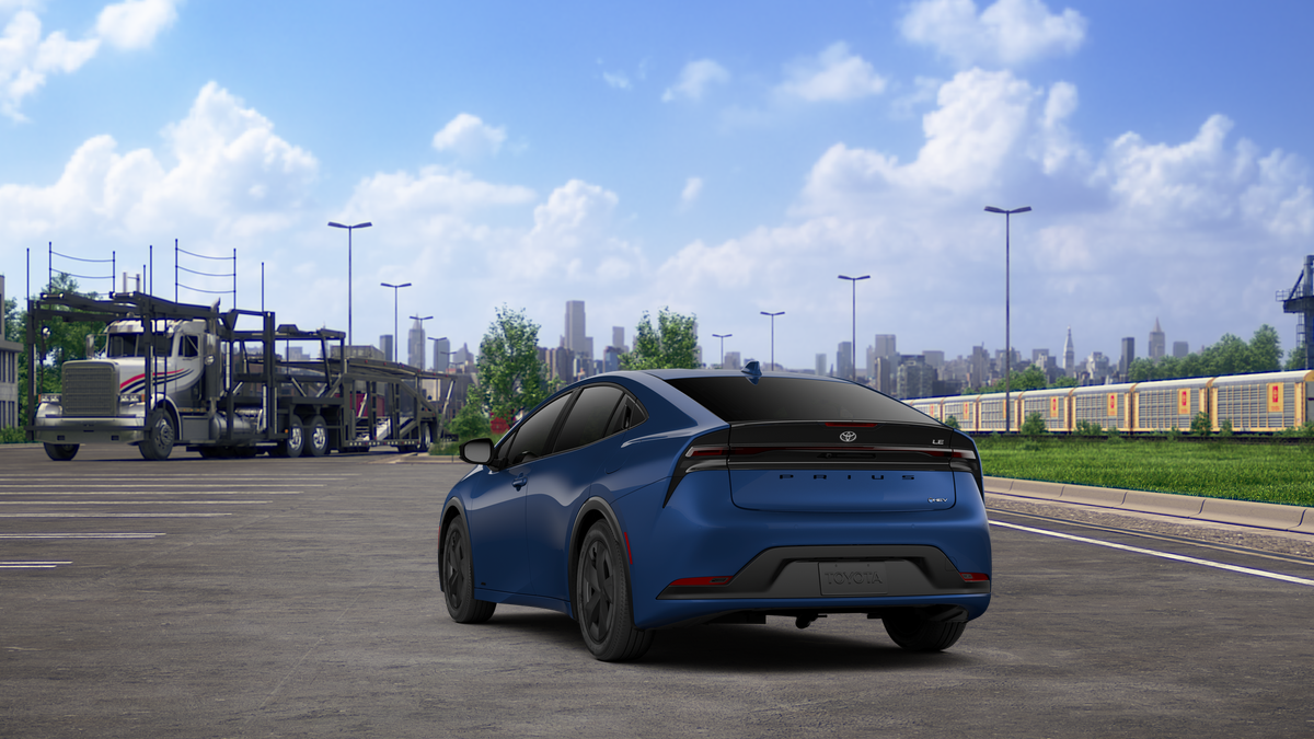 2027 Toyota Prius LE AWD