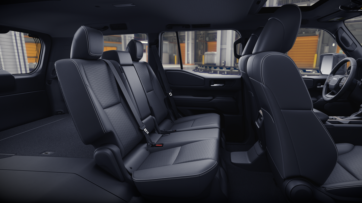 2027 Toyota Land Cruiser Base