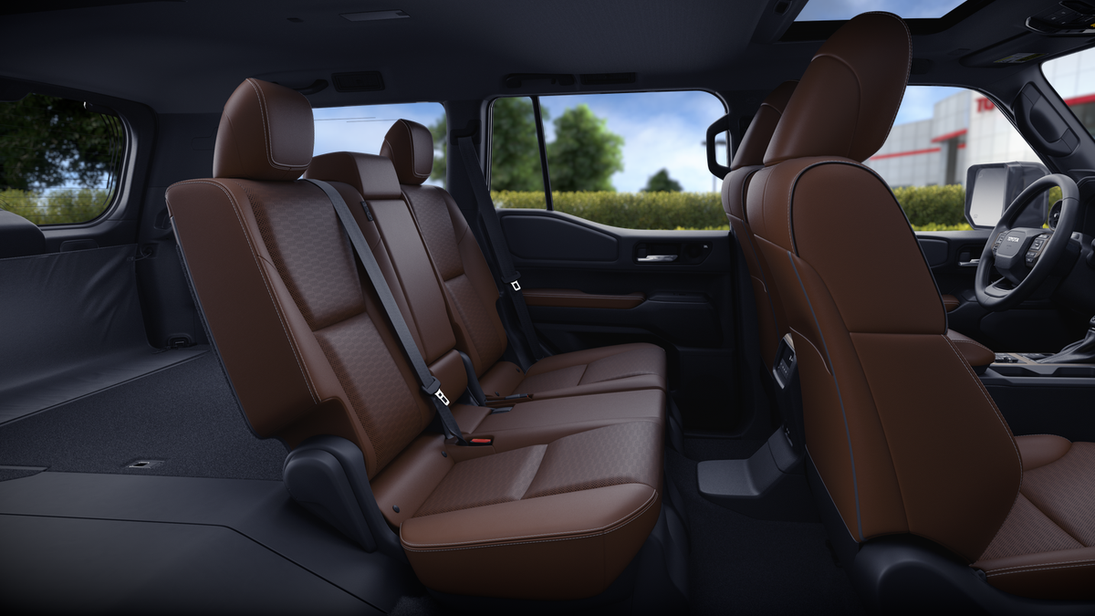 2026 Toyota Land Cruiser 4WD (Natl)
