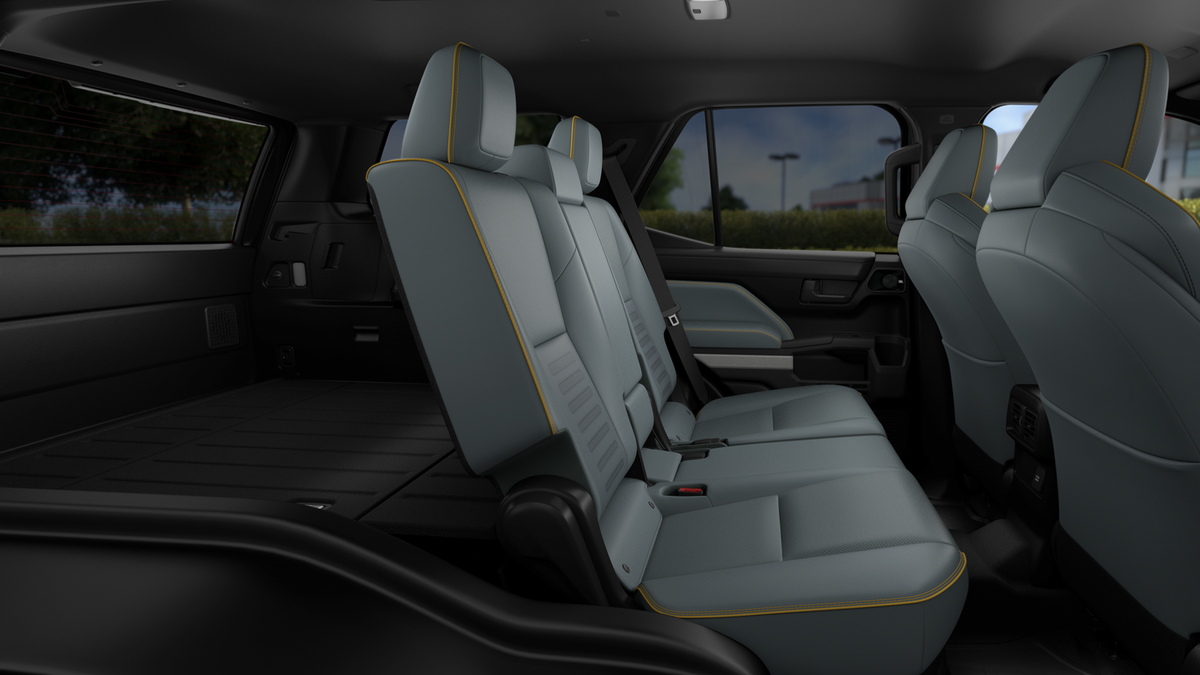 2025 Toyota 4Runner i-FORCE MAX 4Runner Trailhunter