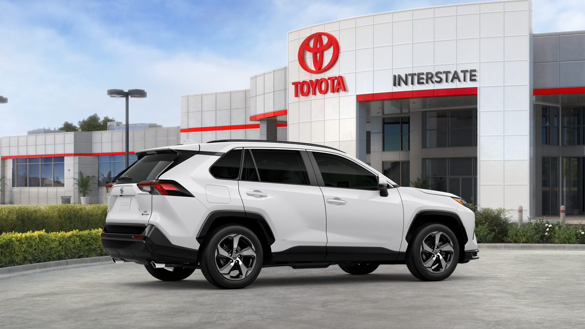 2025 Toyota RAV4 Plug-in Hybrid SE